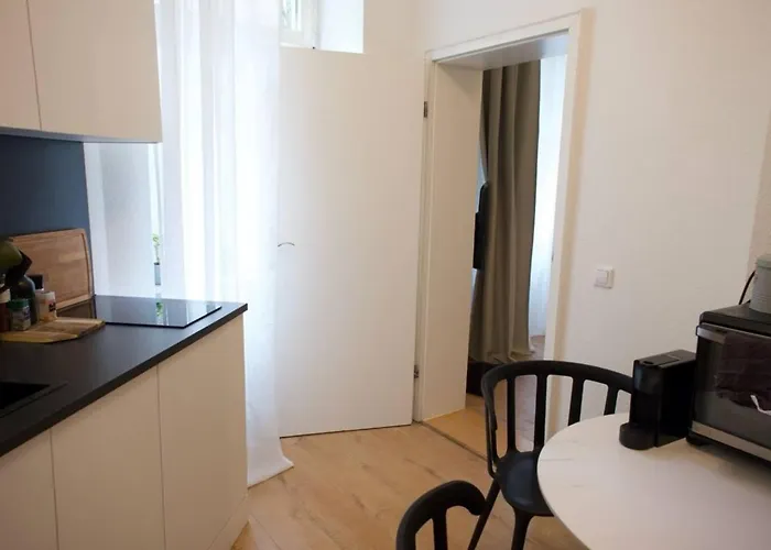 Ground-floor For 2 Ppl In Prenzlauer Berg * ベルリン