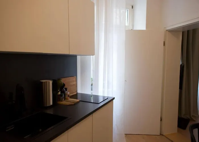 Ground-floor For 2 Ppl In Prenzlauer Berg Lägenhet Berlin