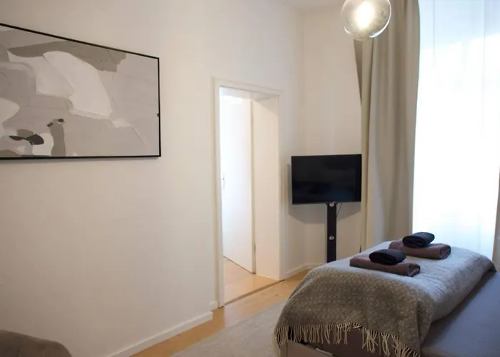 Daire Ground-floor For 2 Ppl In Prenzlauer Berg *