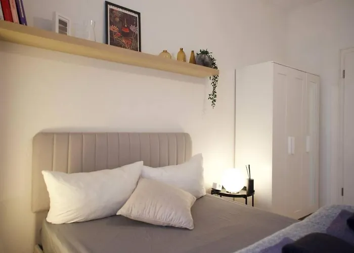 Ground-floor For 2 Ppl In Prenzlauer Berg برلين