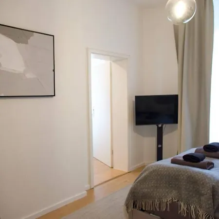 Apartman Ground-floor For 2 Ppl In Prenzlauer Berg *